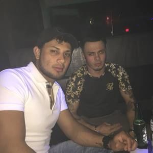 Meet your Posher, David